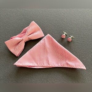 Men's Paisley Pink Bow Tie Pocket Square Cufflink Set